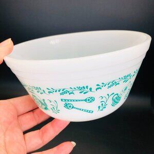 Federal Glass Teal KITCHEN AID Pattern Vintage Milk Glass Nesting Mixing Bowl